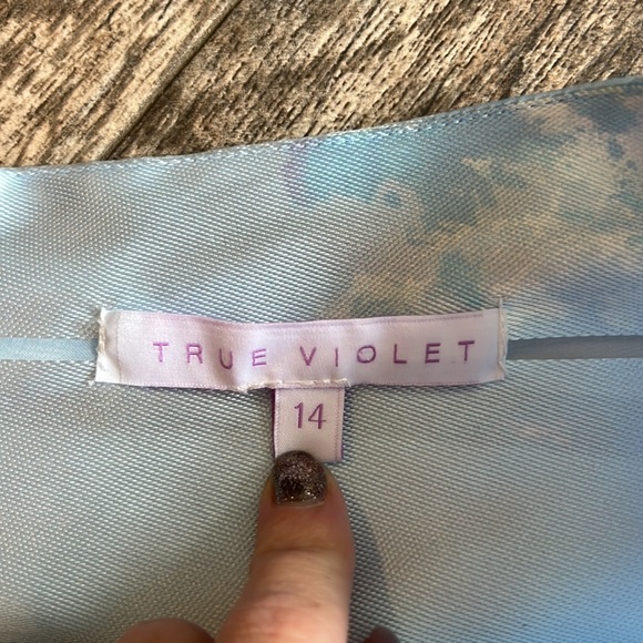 True violet floral dress - Picture 9 of 13